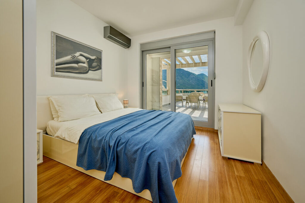  - 2montenegro.me