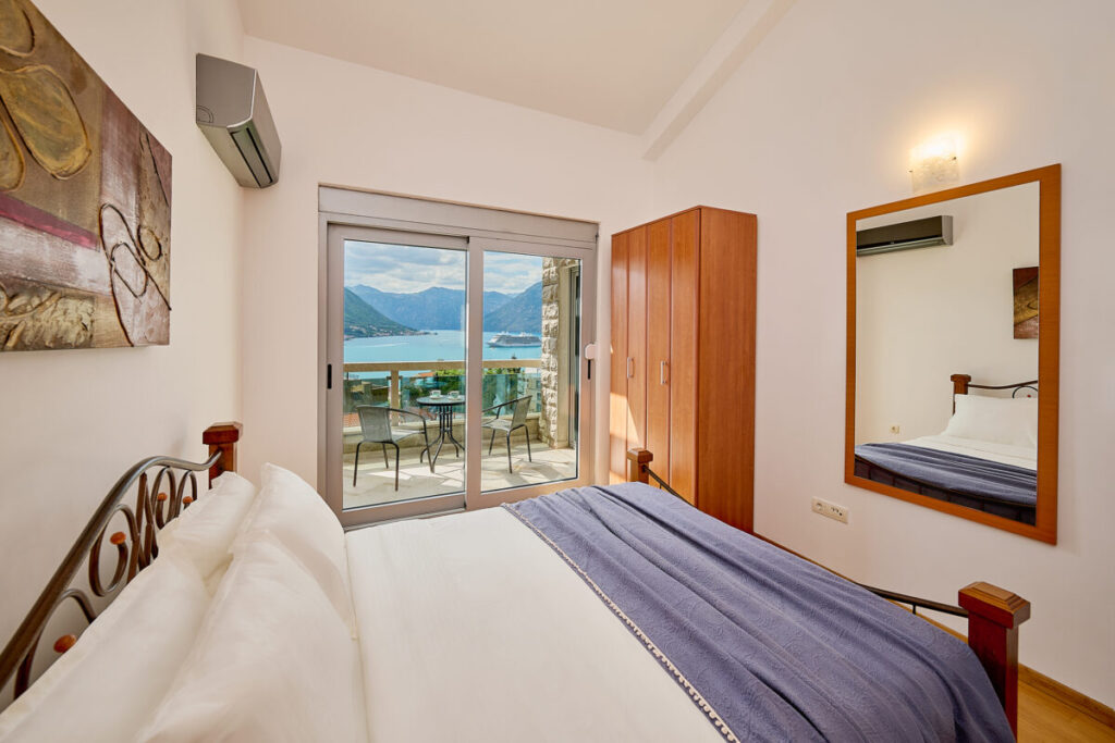  - 2montenegro.me