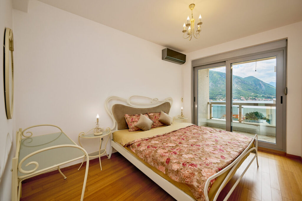  - 2montenegro.me
